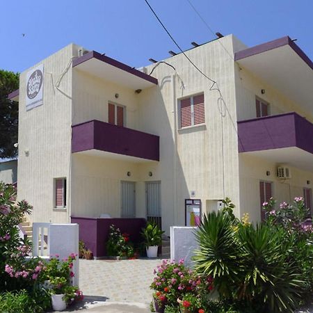 Aumkara Apartamento Skála Eresoú Exterior foto