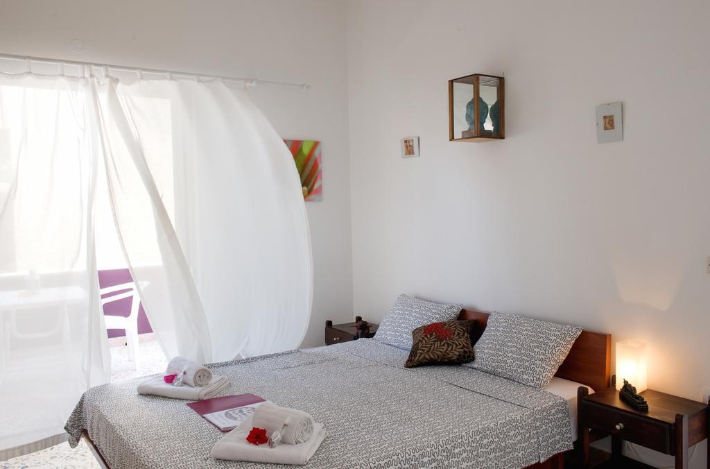 Aumkara Apartamento Skála Eresoú Quarto foto